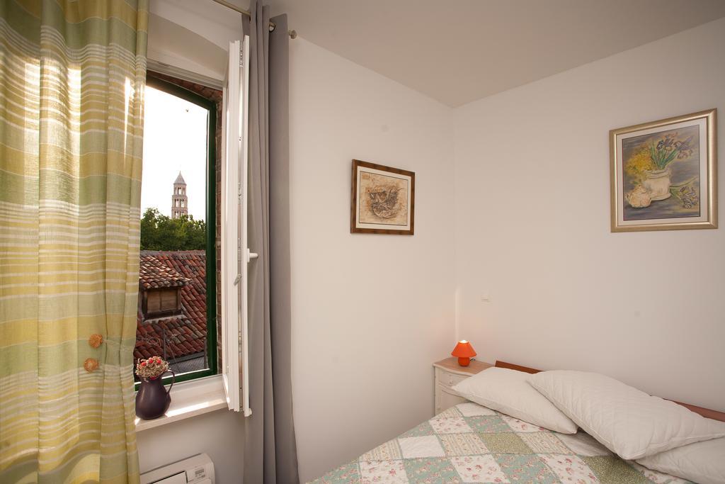 Rooms Split Pezelj الغرفة الصورة